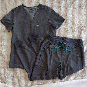 Figs Grey Scrub Set with Turquoise Ties Small/Medium